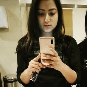 Meet your Posher, Sushmita